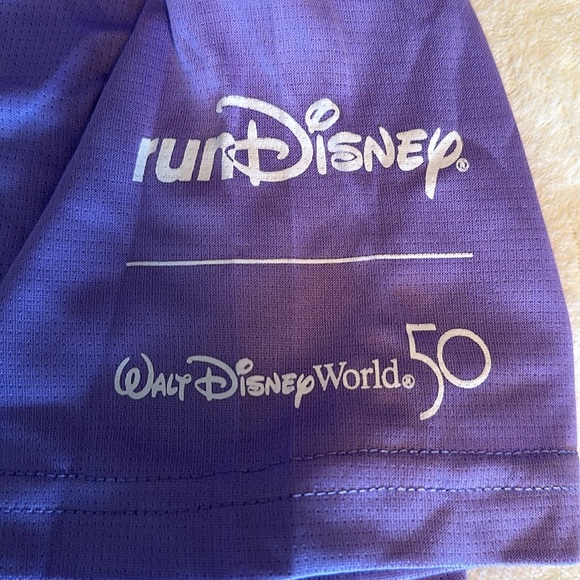 RunDisney Princess 2023 5k shirt (size women’s S) - Picture 4 of 6